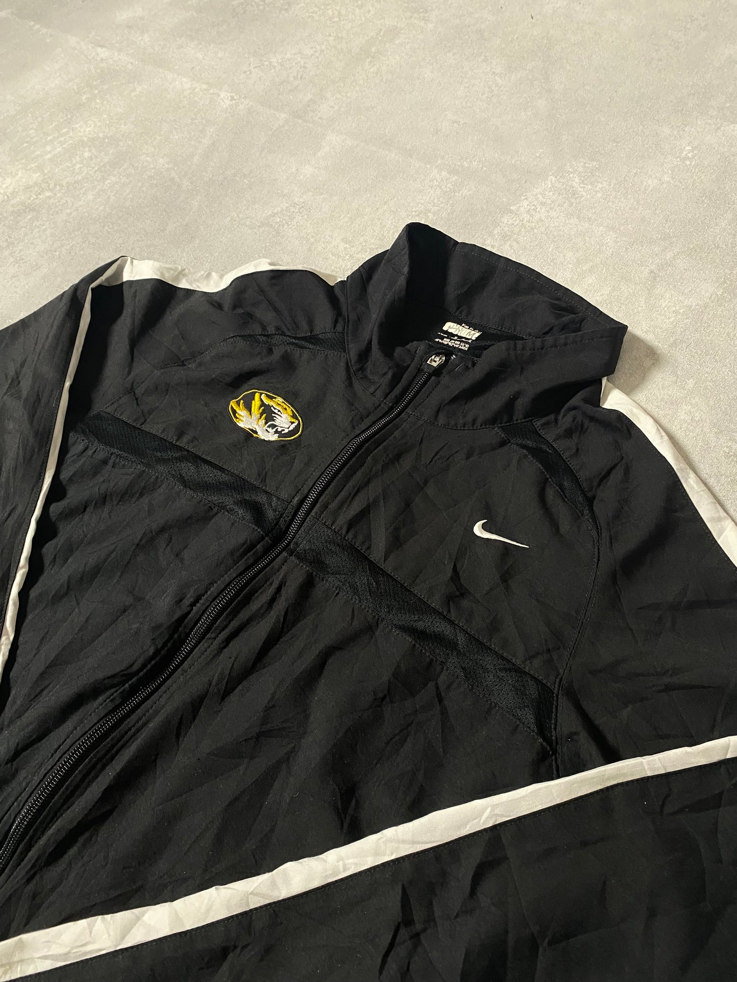 Nike windbreaker